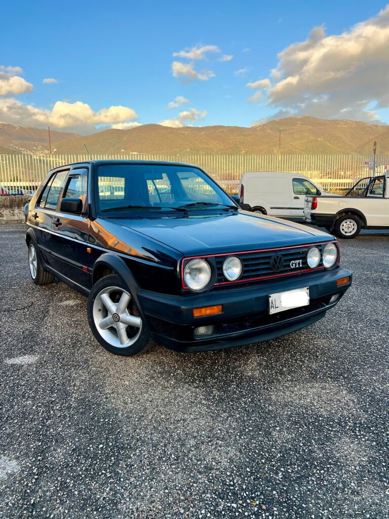 Volkswagen Golf GTI