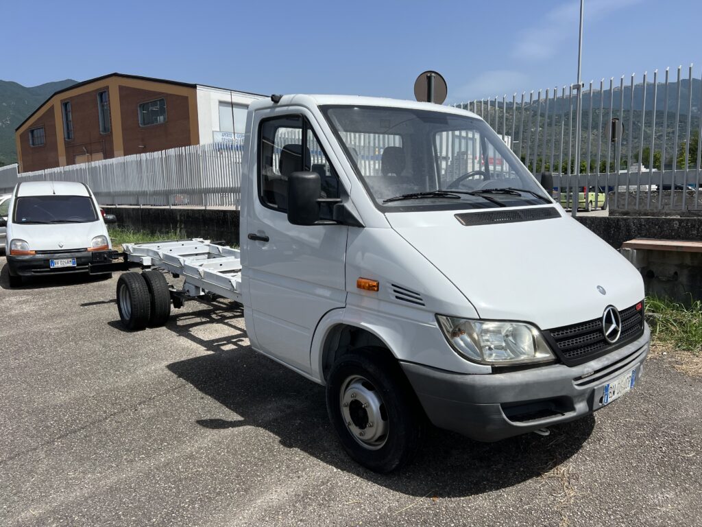 Mercedes Sprinter