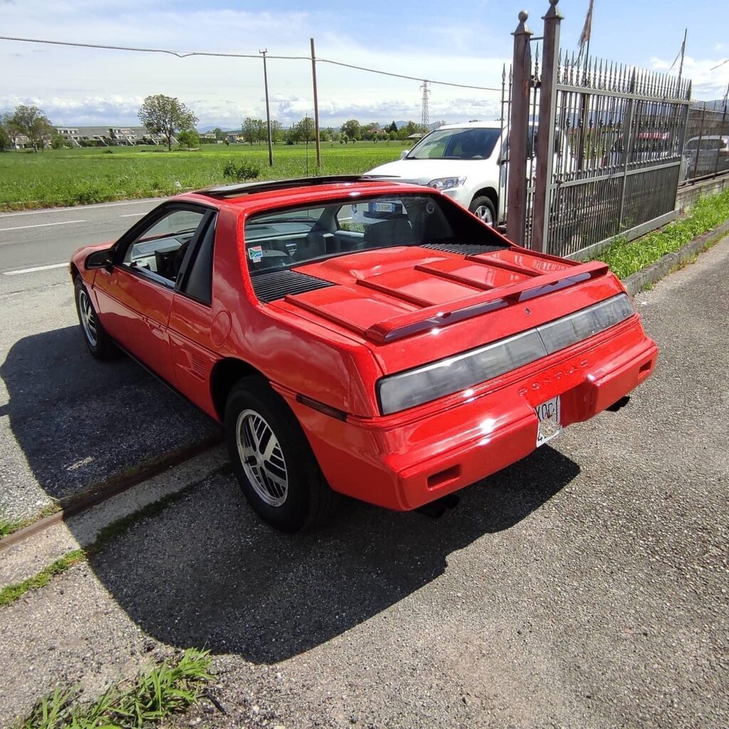 Pontiac Fiero