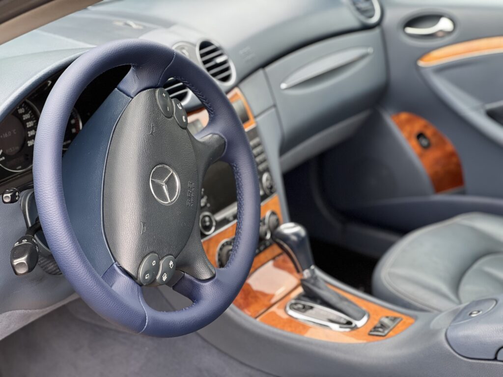 Mercedes CLK 320